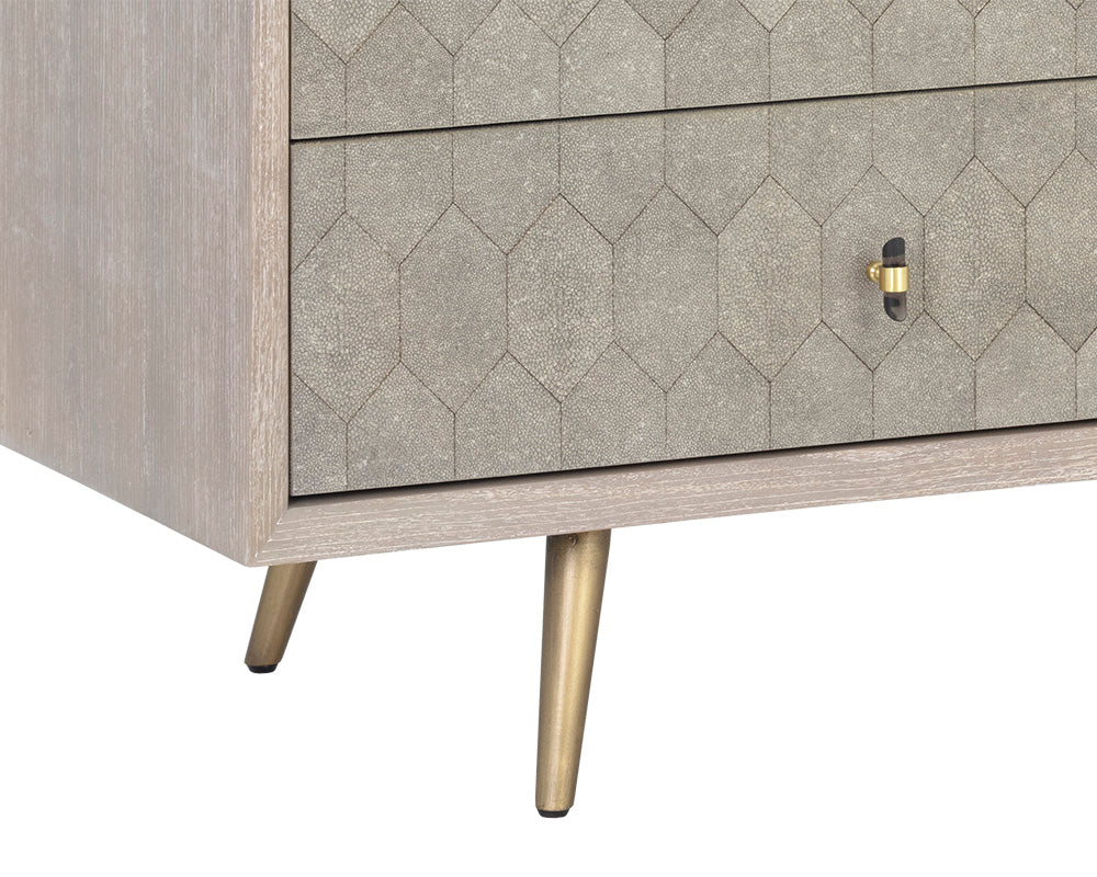 Aniston Dresser