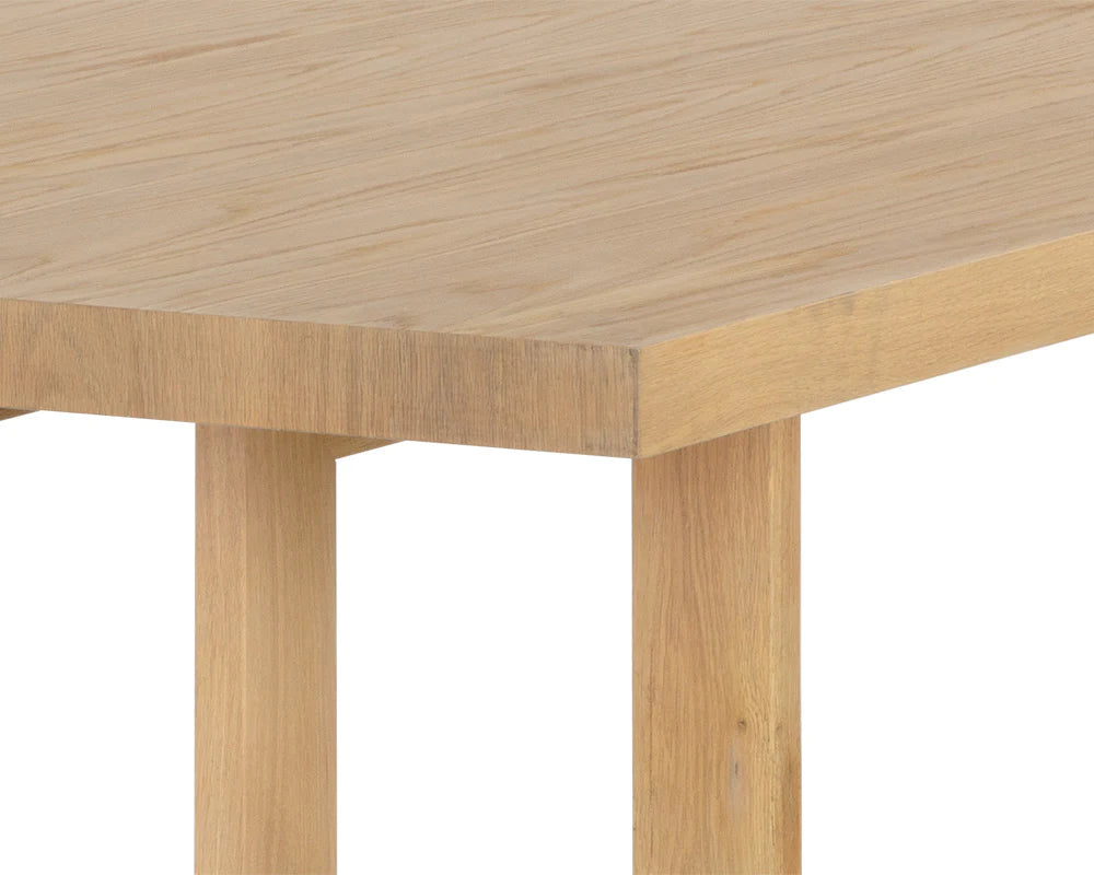 Disera Dining Table
