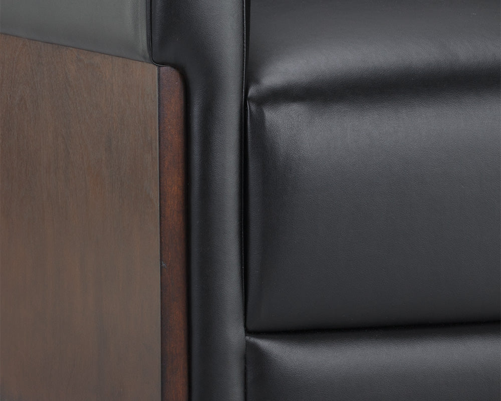 Shylo Lounge Chair