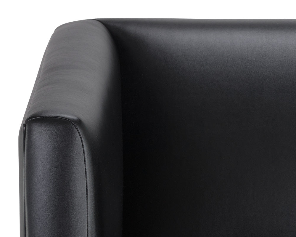 Shylo Lounge Chair