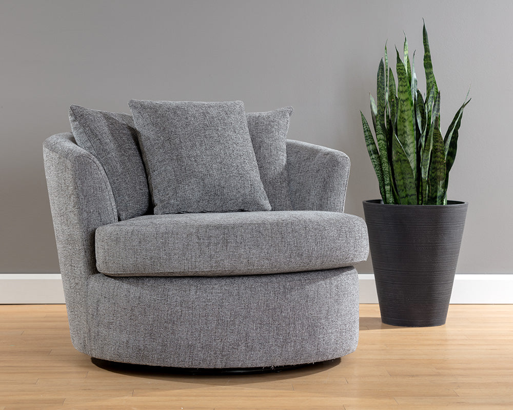 Solaria Swivel Lounge Chair