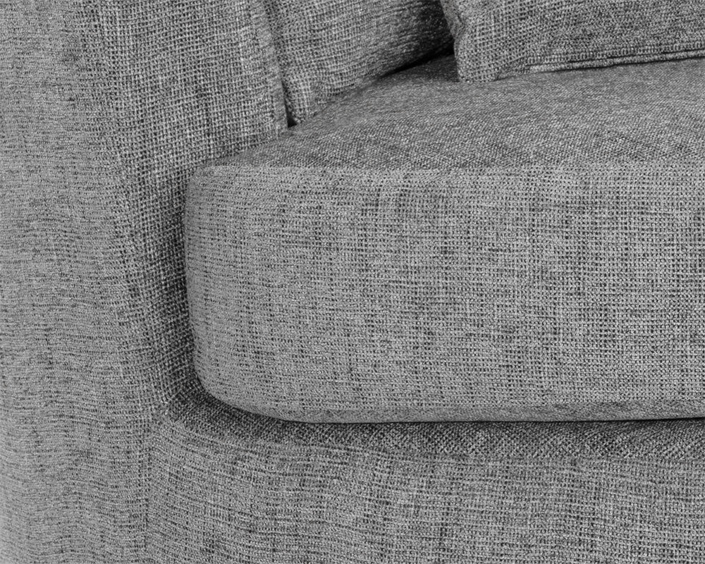 Solaria Swivel Lounge Chair