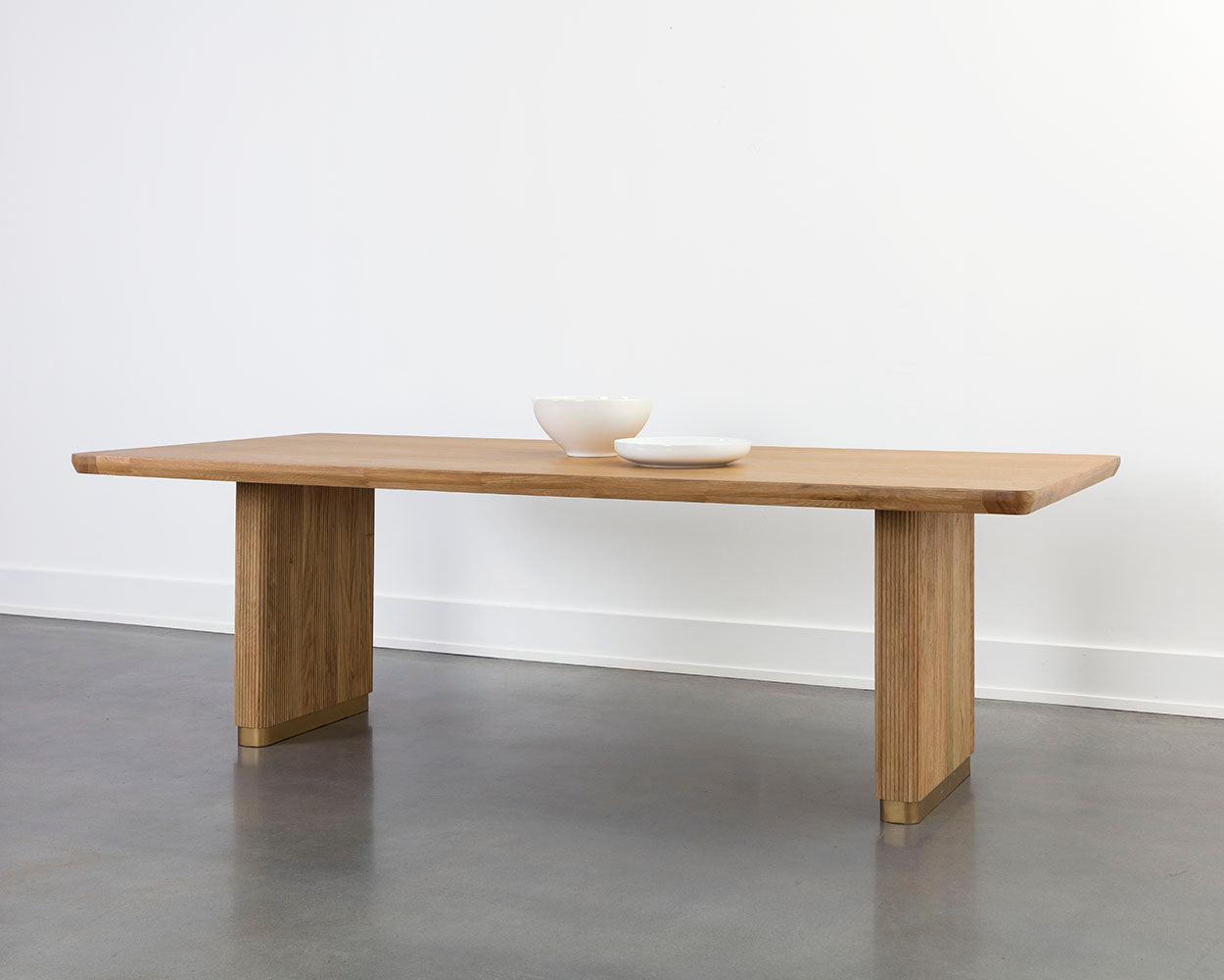 Kalla Dining Table
